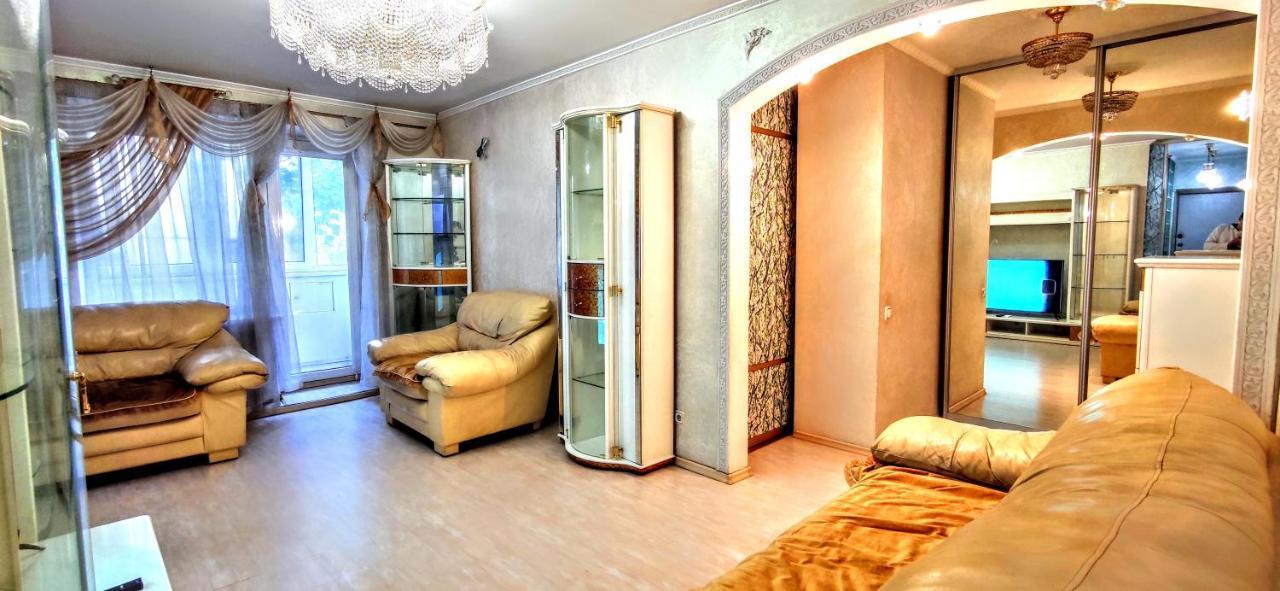 Elite Vip Appartments Odessa Eksteriør bilde